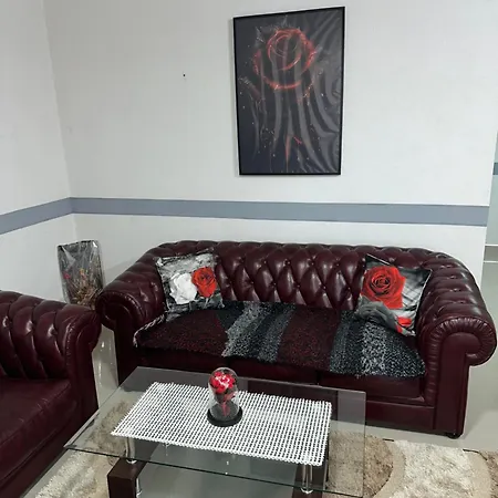 Διαμέρισμα Orhideja Za 4 Osobe