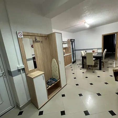 Orhideja Za 4 Osobe Apartment