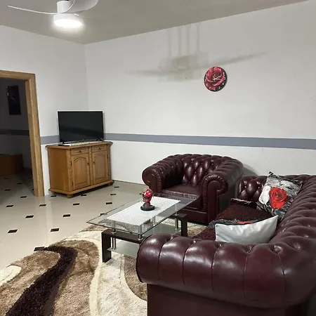 Orhideja Za 4 Osobe Διαμέρισμα Sanski Most